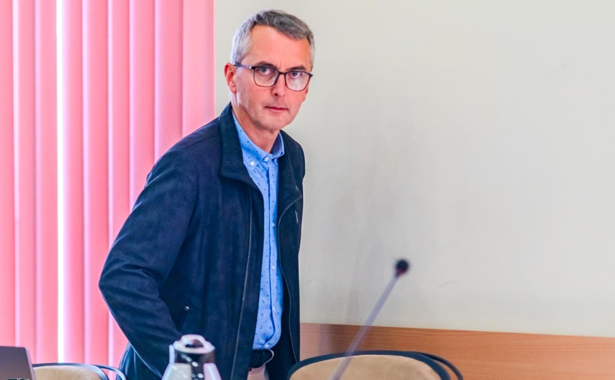 Śmieciarki pod lupą radnego – interpelacja w sprawie odcieków na ulicach Raciborza - Serwis informacyjny z Raciborza - naszraciborz.pl