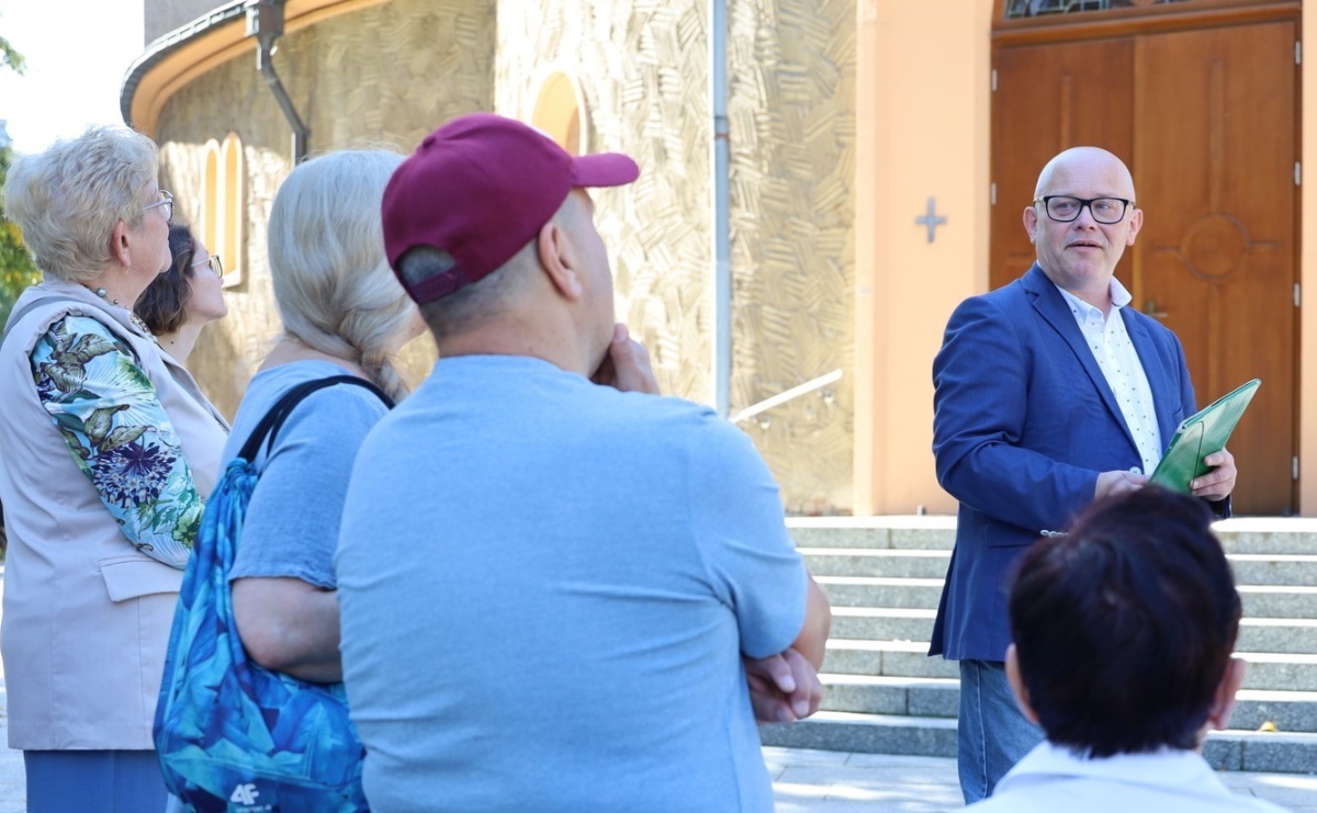 Uczestnicy Europejskich Dni Dziedzictwa w Raciborzu zwiedzili Okrąglak - Serwis informacyjny z Raciborza - naszraciborz.pl