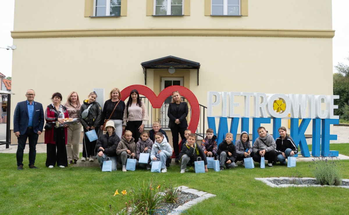 Autobus dla Kozłowa – nowy rozdział współpracy i przyjaźni pietrowicko-ukraińskiej - Serwis informacyjny z Raciborza - naszraciborz.pl