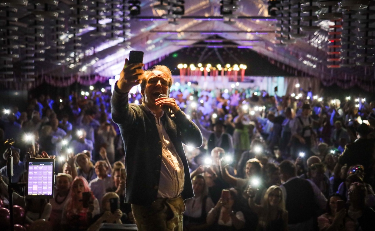 Szymocice świętowały 25 lat Oktoberfestu. Na scenie Toby i Francesco Napoli [FOTO] - Serwis informacyjny z Raciborza - naszraciborz.pl
