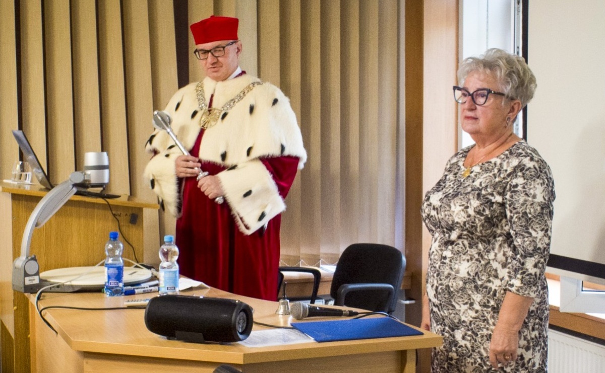 Raciborscy seniorzy rozpoczęli nowy rok akademicki - Serwis informacyjny z Raciborza - naszraciborz.pl