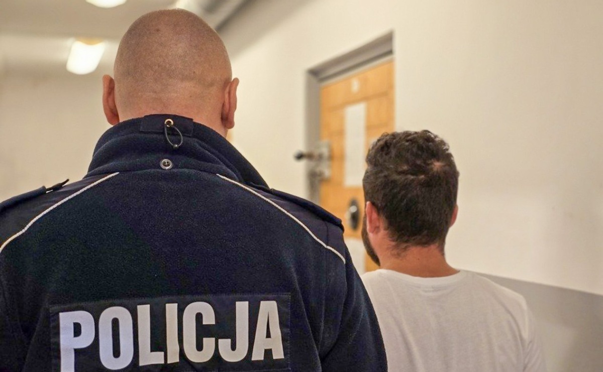 Pietrowice Wielkie: 32-latek z Kolumbii zaatakował nożem współlokatora - Serwis informacyjny z Raciborza - naszraciborz.pl