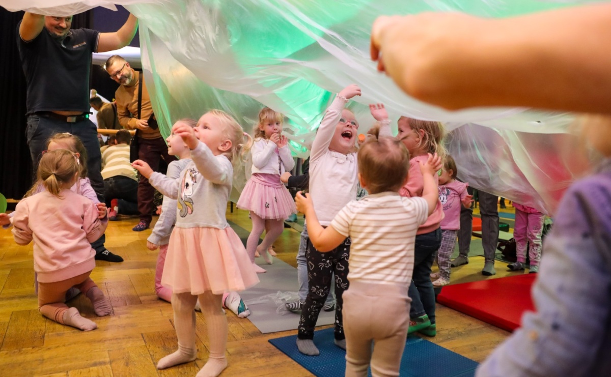 Maluchy w Krainie Dźwięku zapraszają na nowy cykl koncertów w RCK. Trzy misie już w tę niedzielę! - Serwis informacyjny z Raciborza - naszraciborz.pl