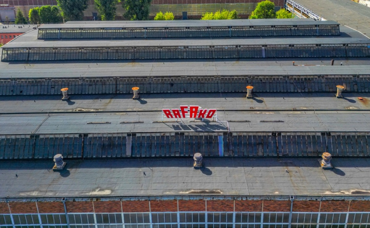 Jelcz ratuje Racibórz, ale i Racibórz ratuje Jelcza. Scenariusz nakreślony przez rząd krytykują na Dolnym Śląsku. Posłowie PiS o propagandzie Tuska - Serwis informacyjny z Raciborza - naszraciborz.pl