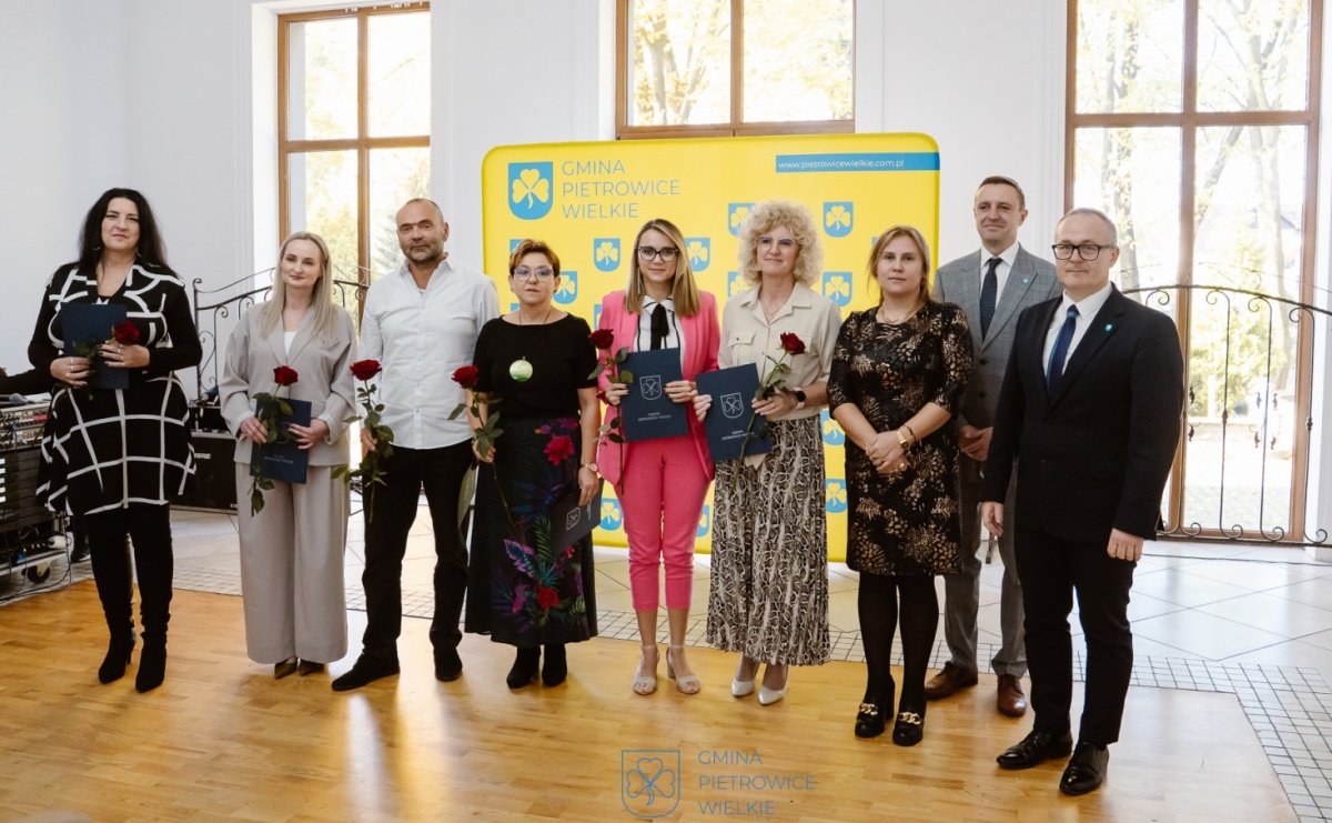 Dzień Edukacji Narodowej w gminie Pietrowice Wielkie [FOTO] - Serwis informacyjny z Raciborza - naszraciborz.pl