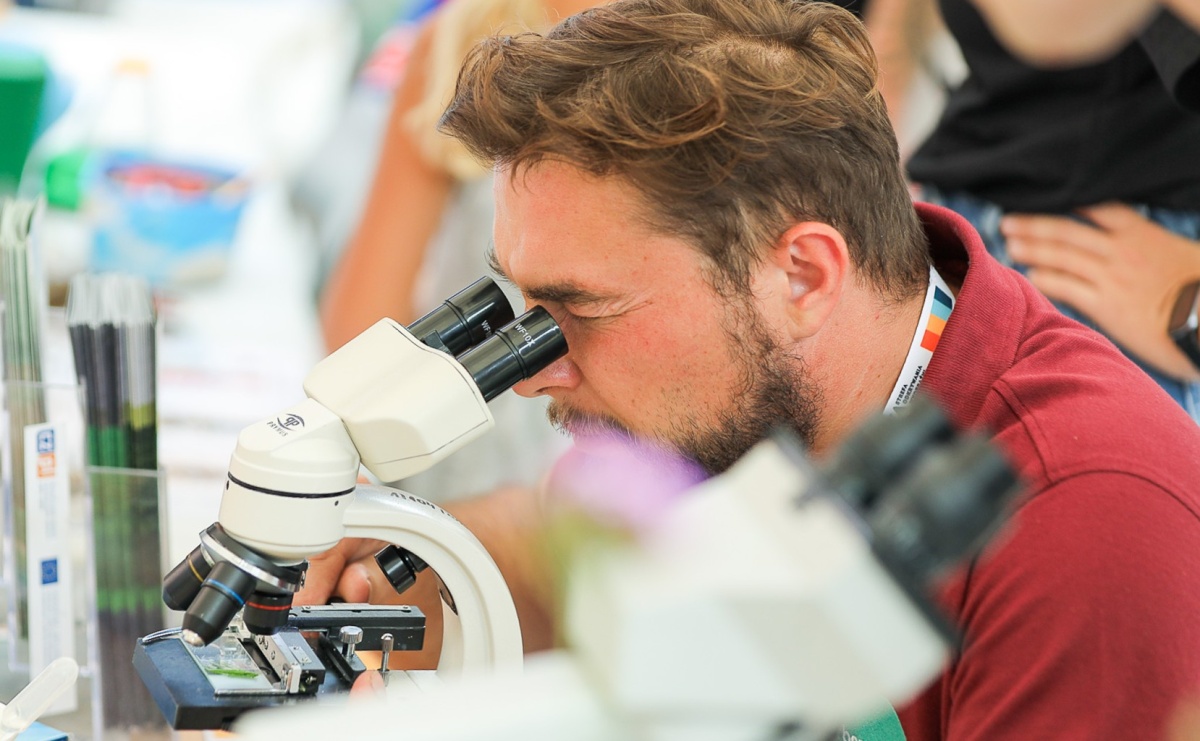 Proces poszukiwania i rozwoju nowych leków - nauka ma głos w SOWA Racibórz - Serwis informacyjny z Raciborza - naszraciborz.pl