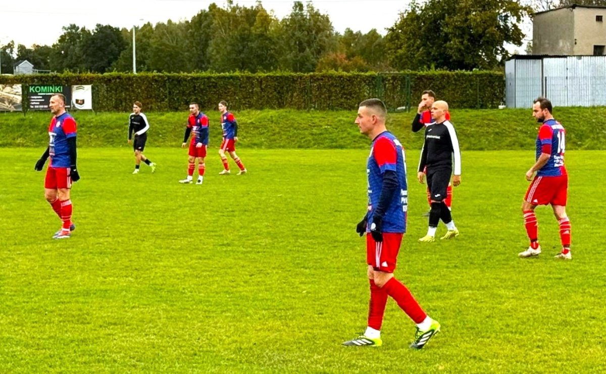 Twierdza nie do zdobycia. Kolejna wygrana LKS Brax-Ton Raszczyce - Serwis informacyjny z Raciborza - naszraciborz.pl