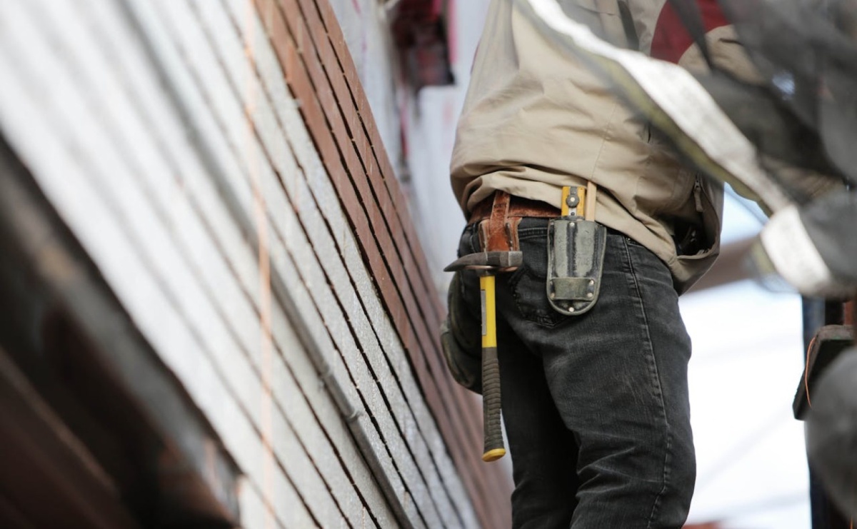 Najczęstsze błędy przy wyborze spodni roboczych – jak ich uniknąć? - Serwis informacyjny z Raciborza - naszraciborz.pl