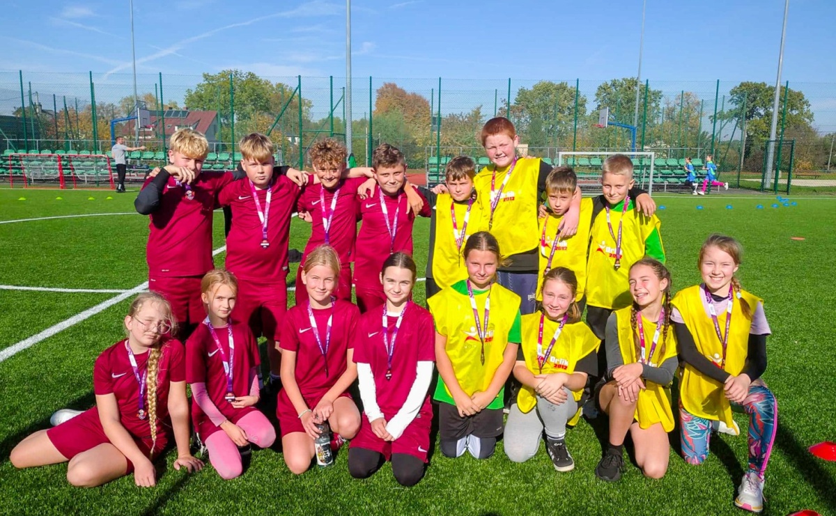 Turniej Ręczna na Orliku 2025 – emocje w Tworkowie - Serwis informacyjny z Raciborza - naszraciborz.pl