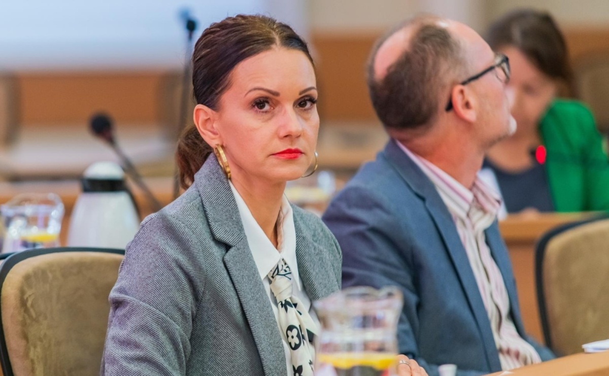 Mieszkania miejskie na sprzedaż – radni w sporze o bonifikaty - Serwis informacyjny z Raciborza - naszraciborz.pl