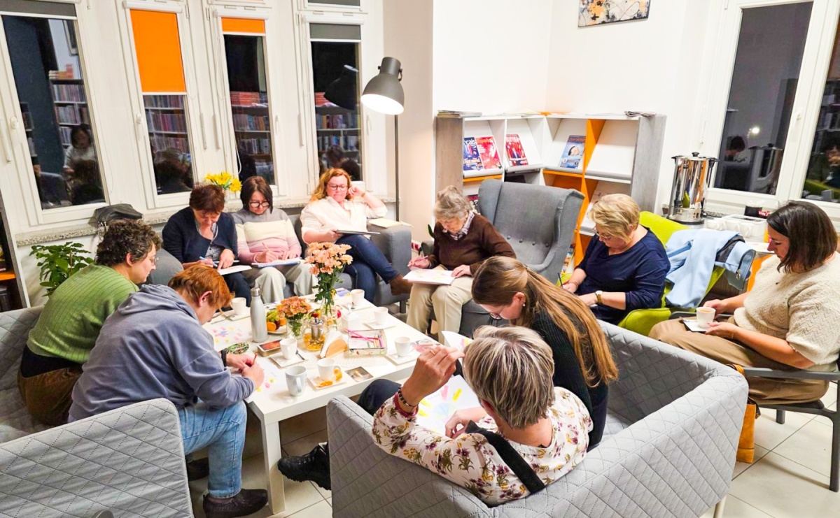 Biblioteka Kobiet na jesienny, piątkowy wieczór - Serwis informacyjny z Raciborza - naszraciborz.pl