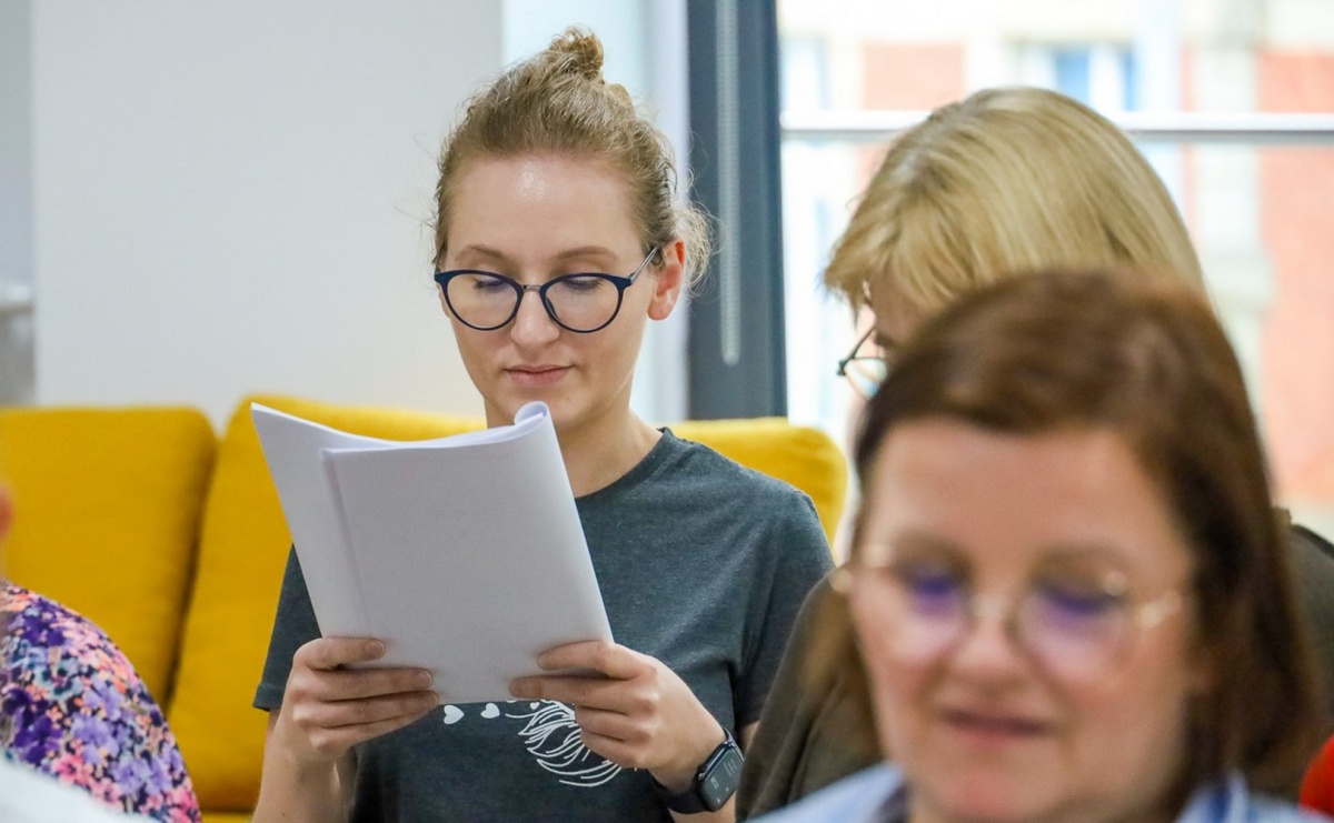 Bibliotekarz – nowe możliwości. Pracownicy biblioteki biorą udział w nowym projekcie - Serwis informacyjny z Raciborza - naszraciborz.pl