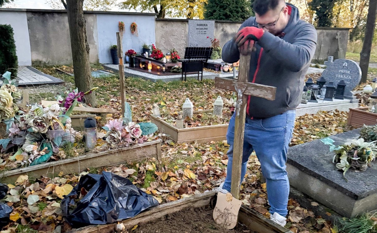Wolontariusze Polski 2050 po raz piąty sprzątają zapomniane groby w Raciborzu - Serwis informacyjny z Raciborza - naszraciborz.pl