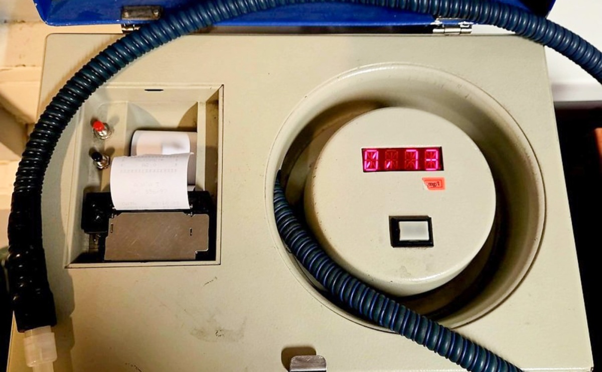 Poszukiwany wpadł przez alkohol. Zatrzymany przez raciborskich policjantów - Serwis informacyjny z Raciborza - naszraciborz.pl