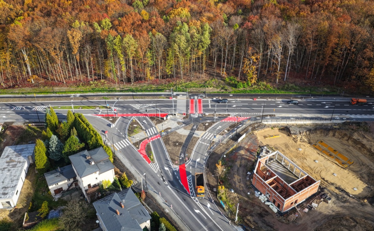 Skrzyżowanie ulic Raciborskiej i Sportowej gotowe - Serwis informacyjny z Raciborza - naszraciborz.pl