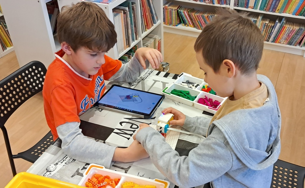 Biblioteczne kluby polecają się na jesienną chandrę - Serwis informacyjny z Raciborza - naszraciborz.pl