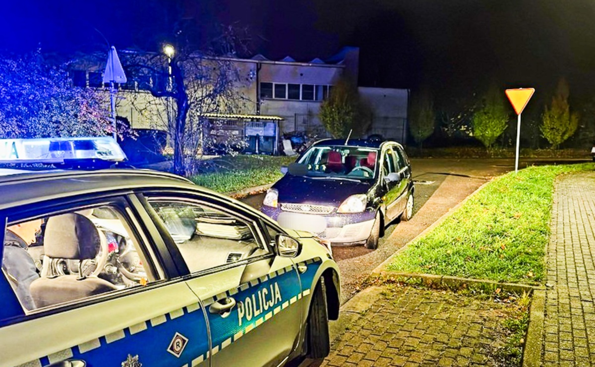 Nietrzeźwy kierowca zatrzymany dzięki reakcji świadków na ulicy Włoskiej w Raciborzu - Serwis informacyjny z Raciborza - naszraciborz.pl