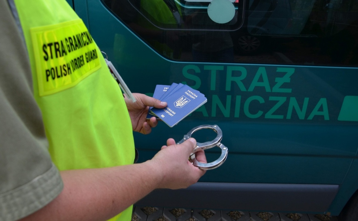 Miłość, kradzieże i granica – Ukraińscy Bonnie i Clyde pożegnali się z Polską - Serwis informacyjny z Raciborza - naszraciborz.pl
