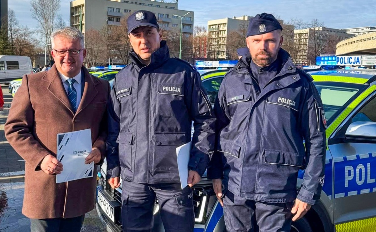 Nowe radiowozy dla śląskiej policji, w tym garnizonu raciborskiego - Serwis informacyjny z Raciborza - naszraciborz.pl