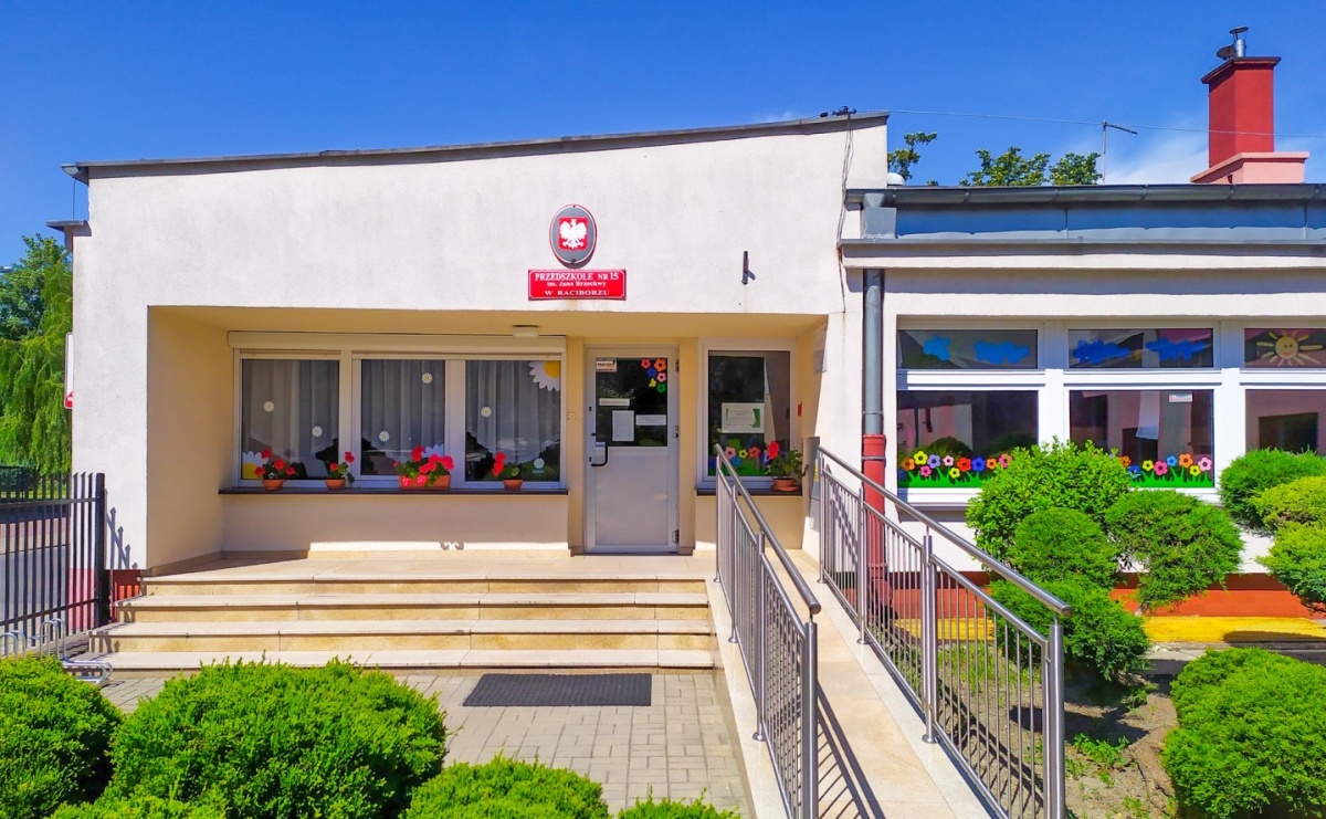 Rodzice dzieci z Przedszkola nr 15 kategorycznie sprzeciwiają się łączeniu z SP 15 [LIST DO REDAKCJI] - Serwis informacyjny z Raciborza - naszraciborz.pl