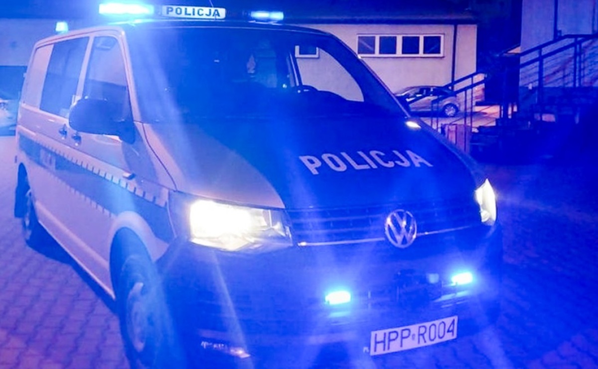 Wandal pod pomnikiem Matki Polki. Groził przechodniowi - Serwis informacyjny z Raciborza - naszraciborz.pl