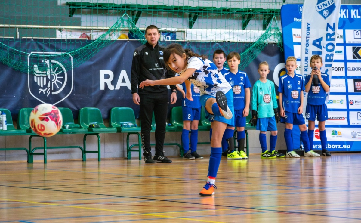 Trzecia odsłona Winter Futsal Cup za nami [FOTO] - Serwis informacyjny z Raciborza - naszraciborz.pl