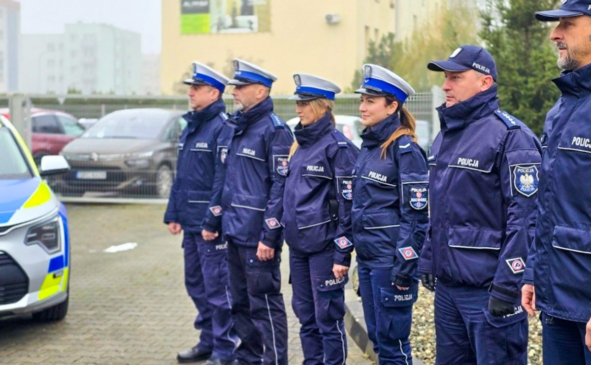 Policjanci z Raciborza dostali nowe radiowozy - Serwis informacyjny z Raciborza - naszraciborz.pl
