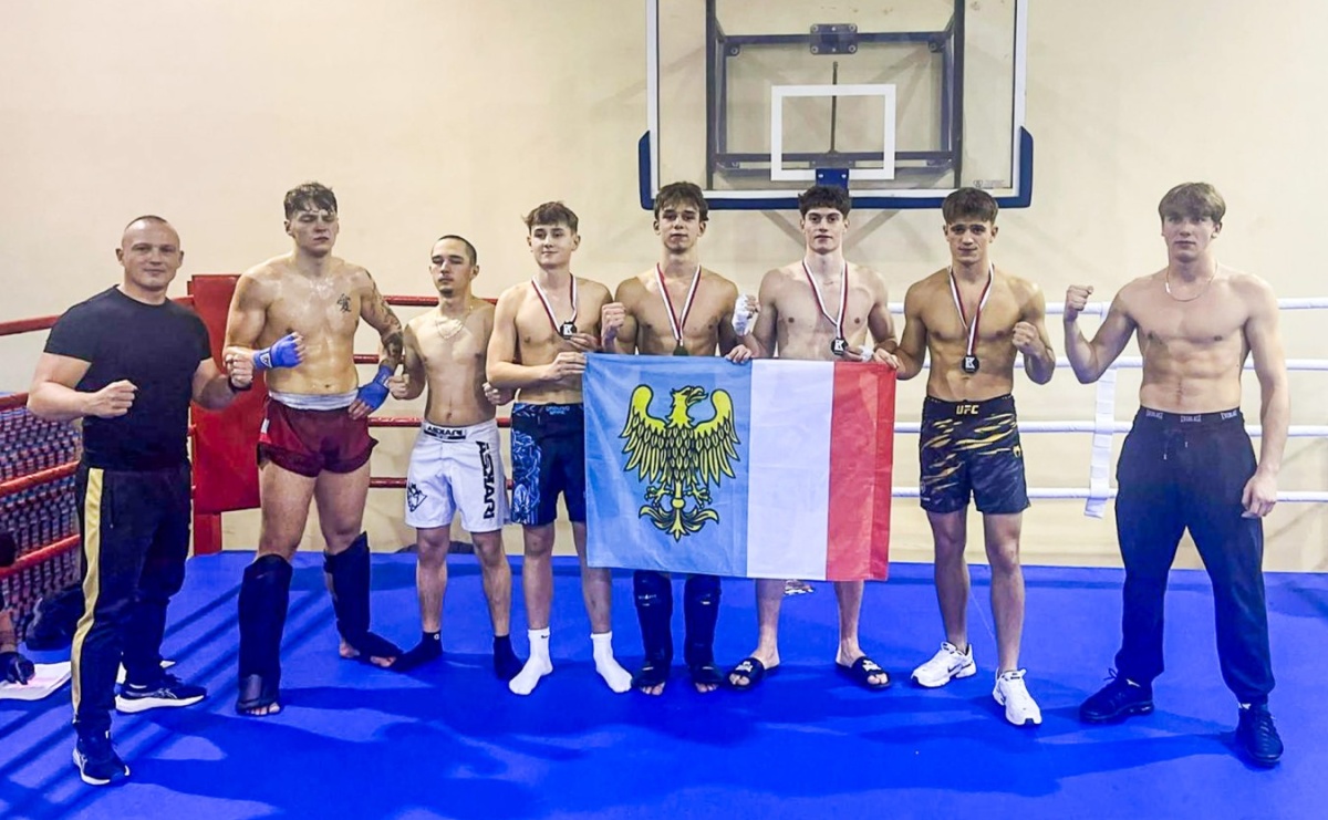 Cztery złote medale dla Bartula Fight Club w Polskiej Lidze Kickboxingu - Serwis informacyjny z Raciborza - naszraciborz.pl