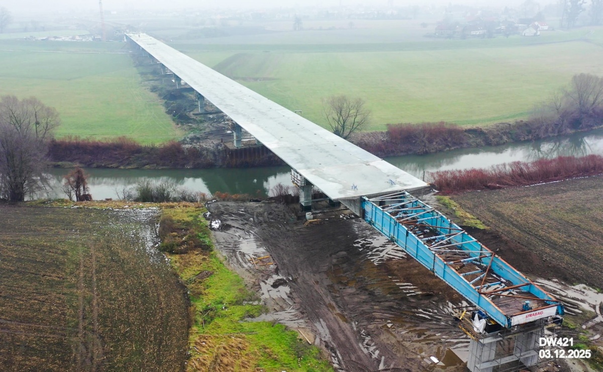 Budowa nowego mostu na Odrze wchodzi w kluczową fazę [FOTO] - Serwis informacyjny z Raciborza - naszraciborz.pl