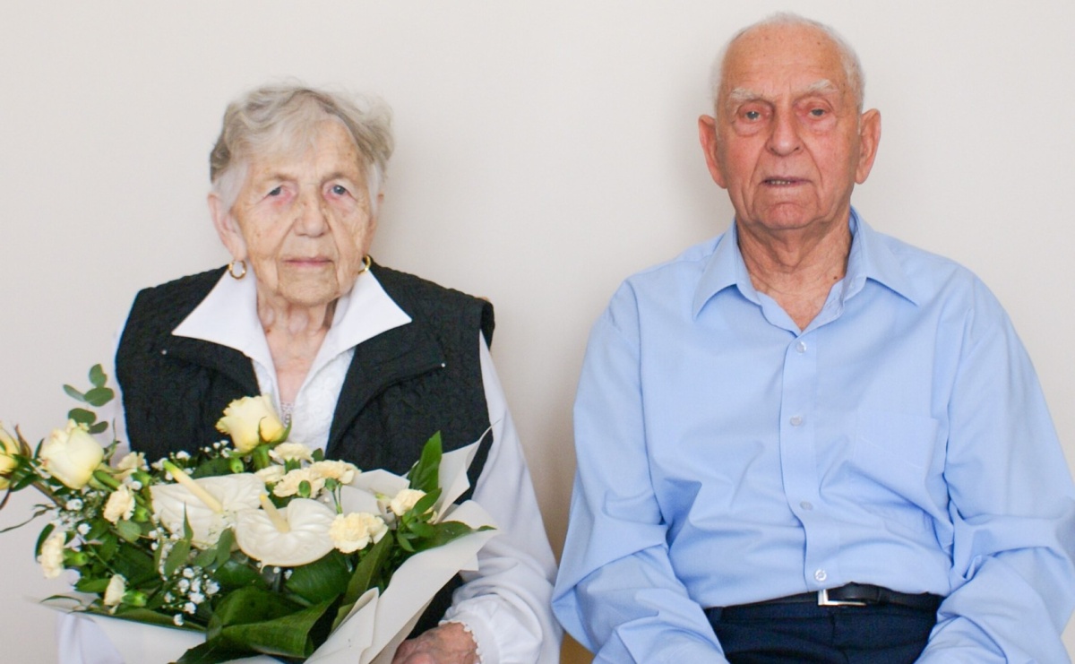 Żelazne gody w Gminie Rudnik – niezwykły jubileusz siedemdziesięciu lat małżeństwa - Serwis informacyjny z Raciborza - naszraciborz.pl