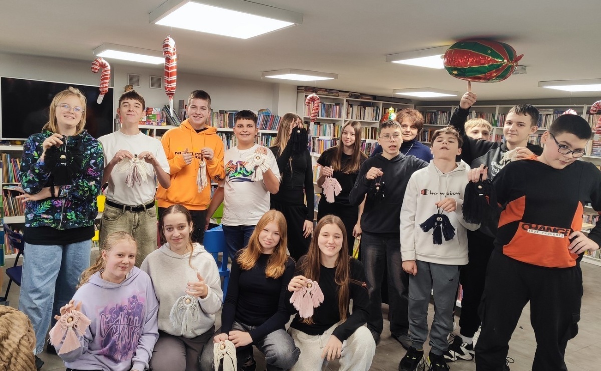 Raciborska biblioteka w świątecznym nastroju - grudzień pełen twórczych warsztatów - Serwis informacyjny z Raciborza - naszraciborz.pl