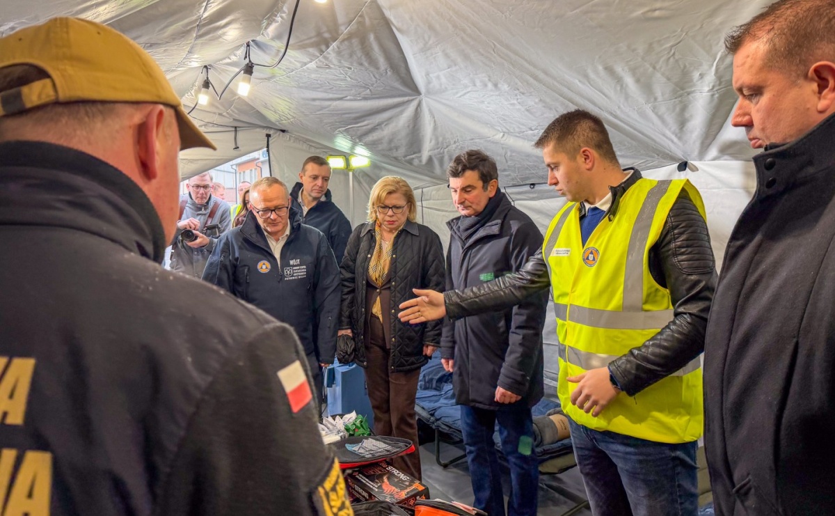 Prezentacja rządowego wsparcia dla ochrony ludności w Pietrowicach Wielkich. Są pieniądze na nową komendę straży pożarnej w Raciborzu - Serwis informacyjny z Raciborza - naszraciborz.pl