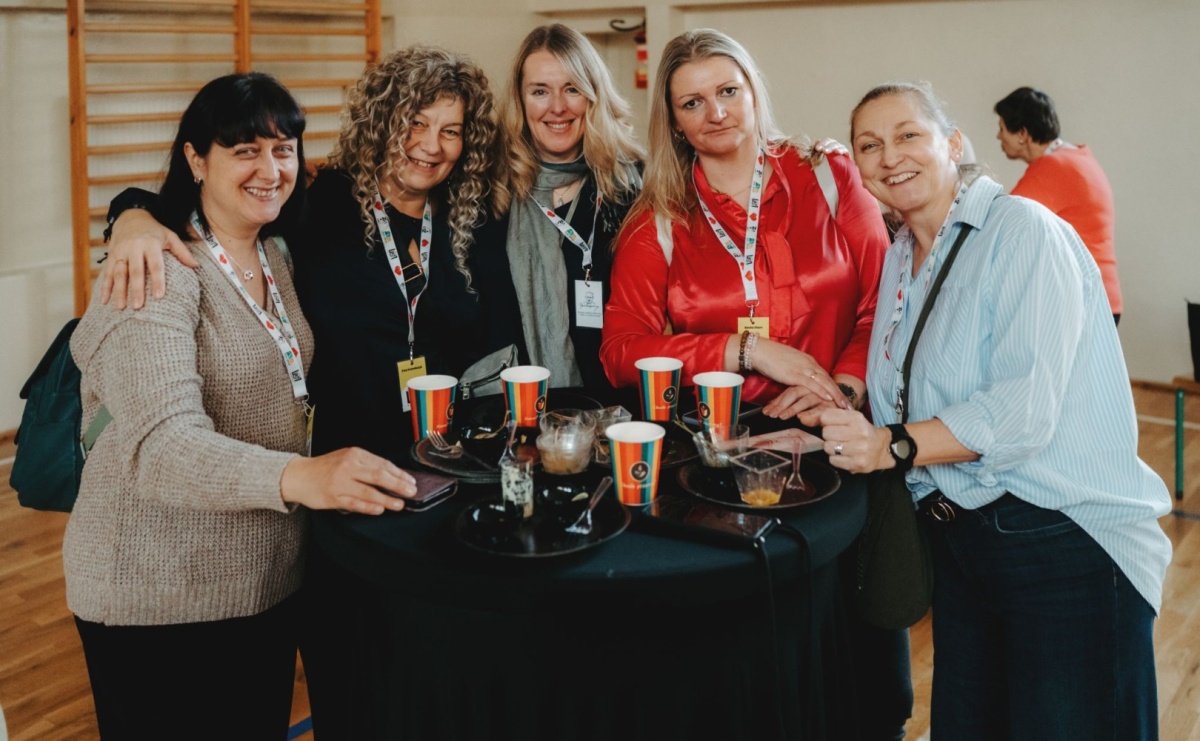 I LO im. Jana Kasprowicza świętuje 80-lecie – gala jubileuszowa i spotkania w szkole [FOTO i WIDEO] - Serwis informacyjny z Raciborza - naszraciborz.pl