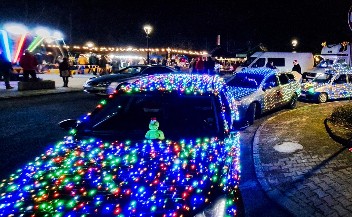 Ostatni weekend raciborskiego jarmarku. Muzyka, atrakcje i świąteczny klimat na Rynku - Serwis informacyjny z Raciborza - naszraciborz.pl