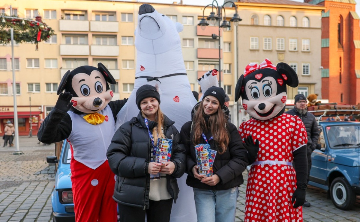 Rozkręca się raciborska Wielka Orkiestra Świątecznej Pomocy - aktualności ze sztabu w RCK - Serwis informacyjny z Raciborza - naszraciborz.pl