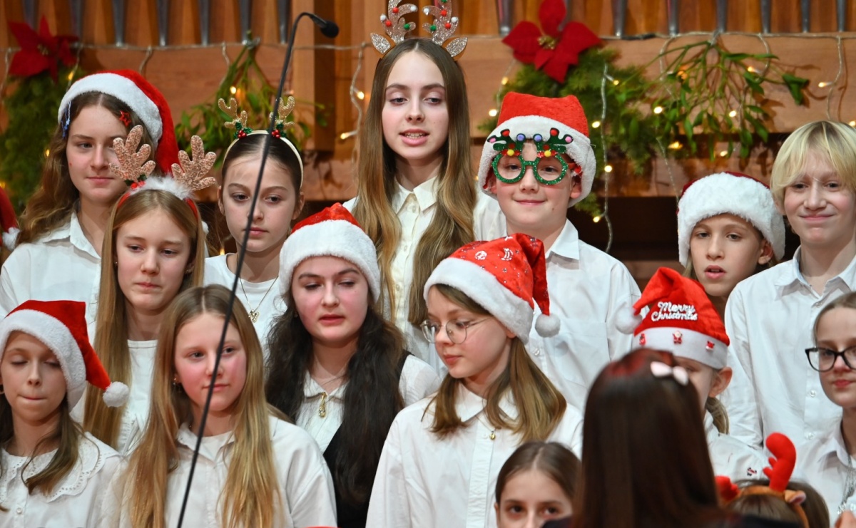 Koncert kolędowy w Państwowej Szkole Muzycznej w Raciborzu [FOTO i WIDEO] - Serwis informacyjny z Raciborza - naszraciborz.pl