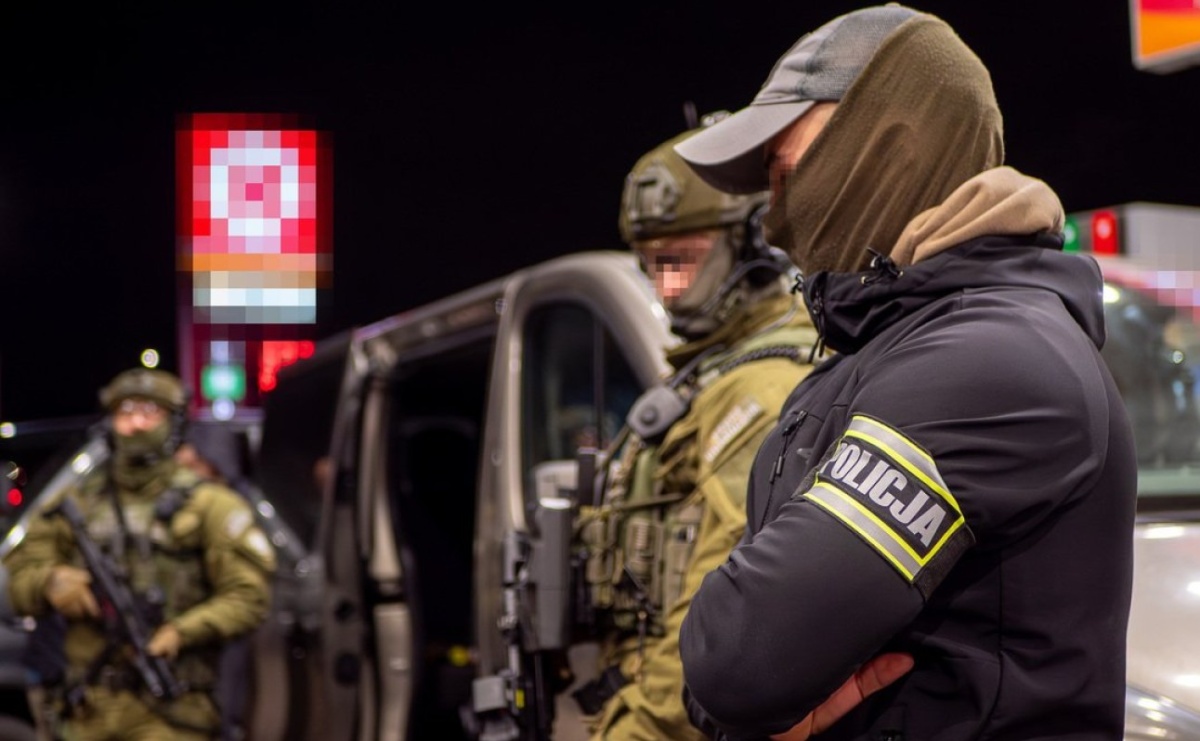 Nielegalna migracja, narkotyki i pseudokibice – wspólna akcja śląskiej Policji, Straży Granicznej i Europolu - Serwis informacyjny z Raciborza - naszraciborz.pl