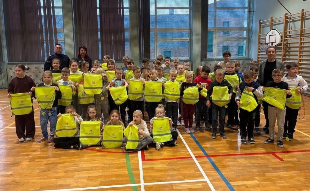 Bezpieczeństwo na drodze. Policyjne działania profilaktyczne w gminie Krzyżanowice - Serwis informacyjny z Raciborza - naszraciborz.pl