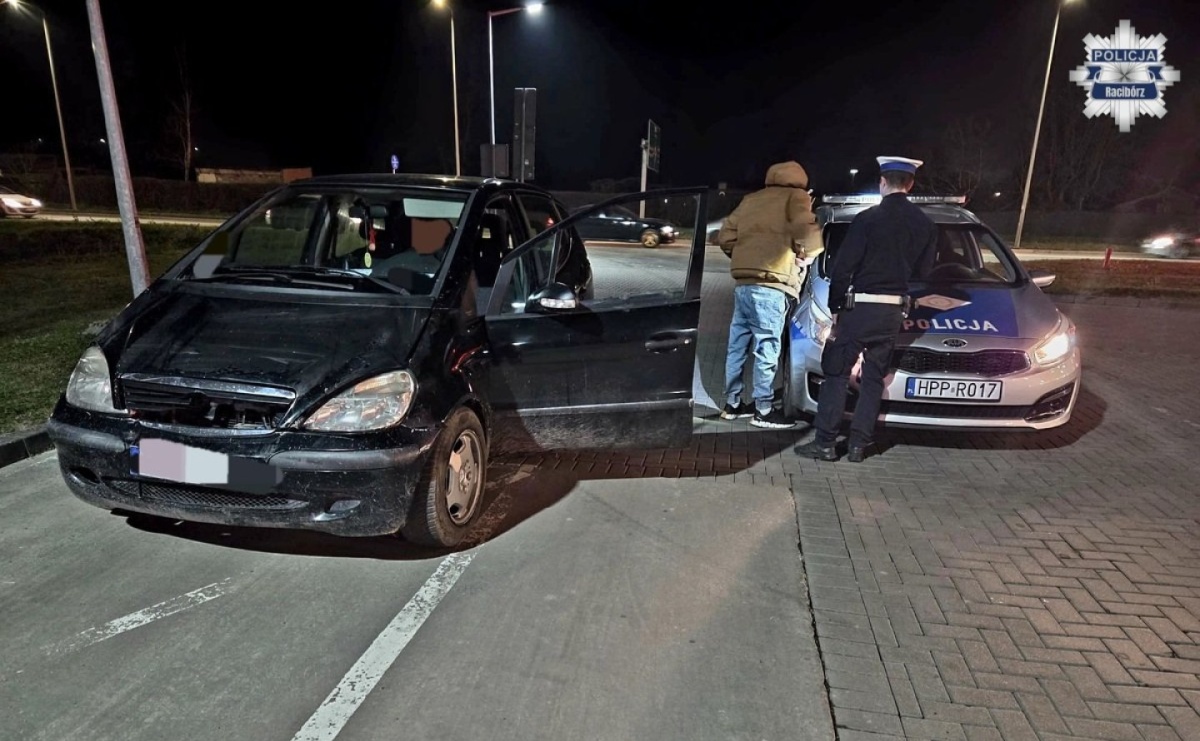 Nerwowe zachowanie zdradziło kierowcę. Narkotyki w mercedesie na Rybnickiej - Serwis informacyjny z Raciborza - naszraciborz.pl