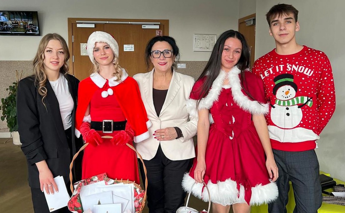 Blaski i melodia – koncert bożonarodzeniowy Budowlanki – Gastronomika w Raciborzu - Serwis informacyjny z Raciborza - naszraciborz.pl