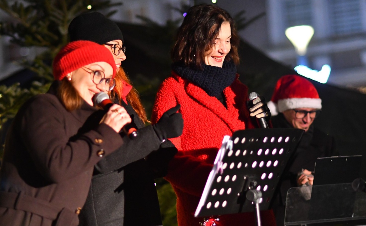 Raciborski jarmark 2025. Muzyczna sobota za nami. W niedzielę kolejne atrakcje - Serwis informacyjny z Raciborza - naszraciborz.pl