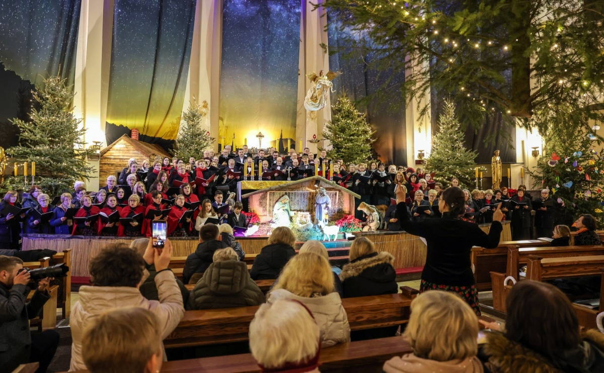 Wieczór kolęd i pastorałek – już jutro w kościele św. Paschalisa na Płoni - Serwis informacyjny z Raciborza - naszraciborz.pl