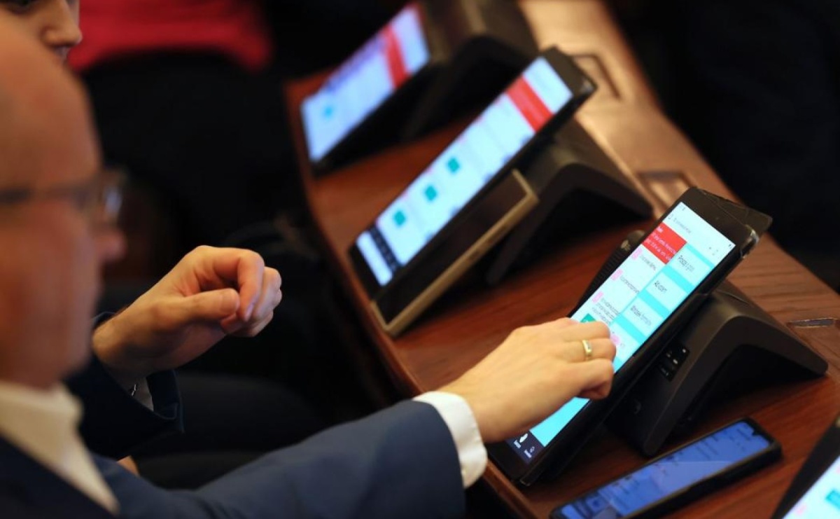 Przyjęto budżet województwa śląskiego na 2026 rok. Uwzględniono inwestycje w naszym powiecie - Serwis informacyjny z Raciborza - naszraciborz.pl