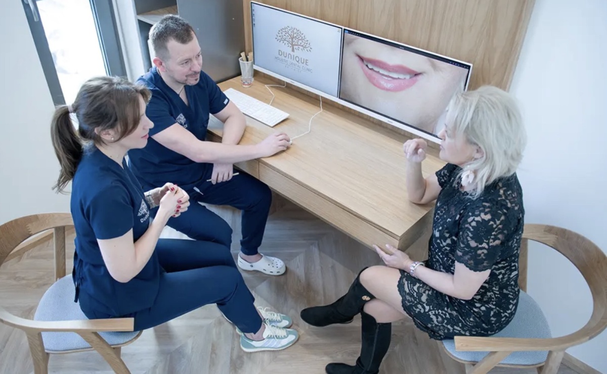 Hollywood Smile - na czym polega i czego warto unikać? - Serwis informacyjny z Raciborza - naszraciborz.pl