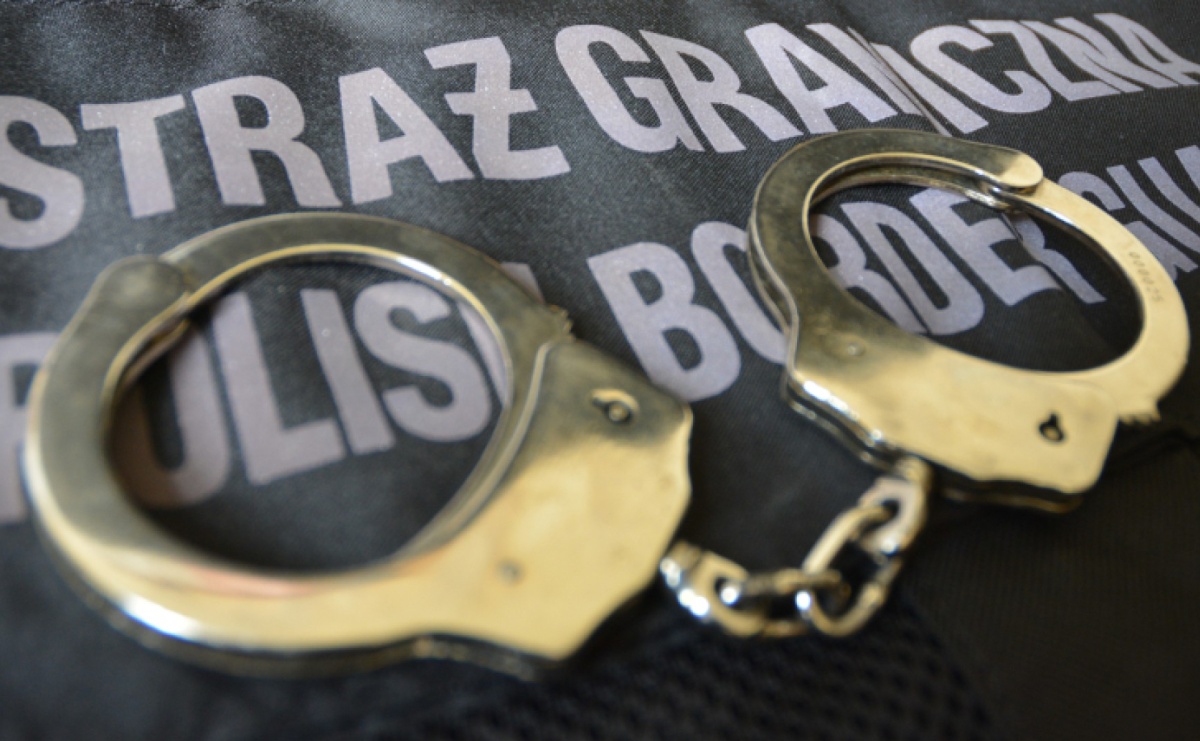 Mieszkaniec Zabrza zatrzymany na lotnisku w Katowicach-Pyrzowicach - Serwis informacyjny z Raciborza - naszraciborz.pl