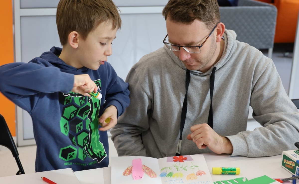 Biblioteczny Klub Ojca dla Babci i Dziadka - Serwis informacyjny z Raciborza - naszraciborz.pl