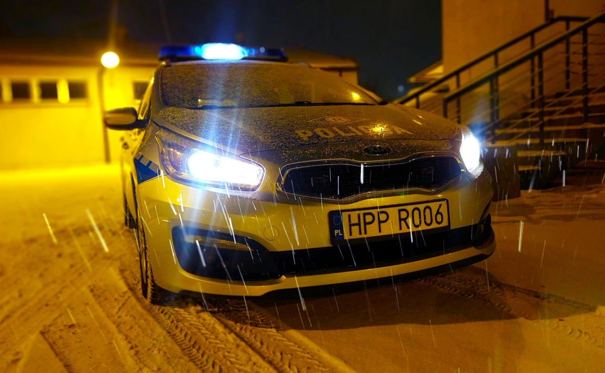 Trudne warunki na drogach. Policja apeluje o ostrożność - Serwis informacyjny z Raciborza - naszraciborz.pl