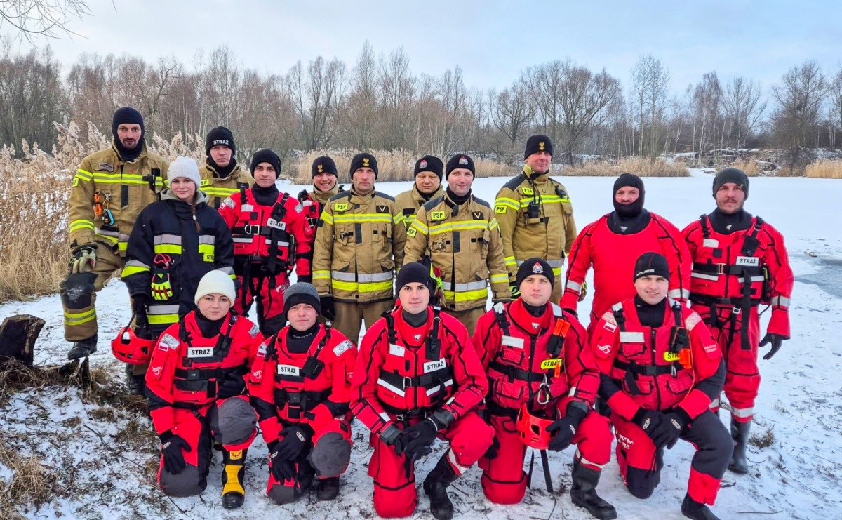 Nowy rok, nowe wyzwania. Strażacy OSP Krzyżanowice szkolili się z ratownictwa lodowego - Serwis informacyjny z Raciborza - naszraciborz.pl