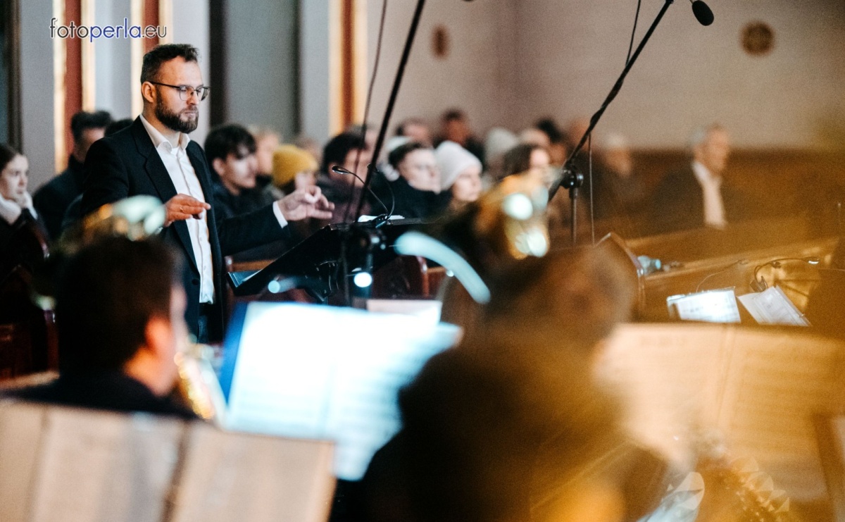 Wspólnie grali dla Adama – charytatywny koncert w Łubowicach [FOTO] - Serwis informacyjny z Raciborza - naszraciborz.pl