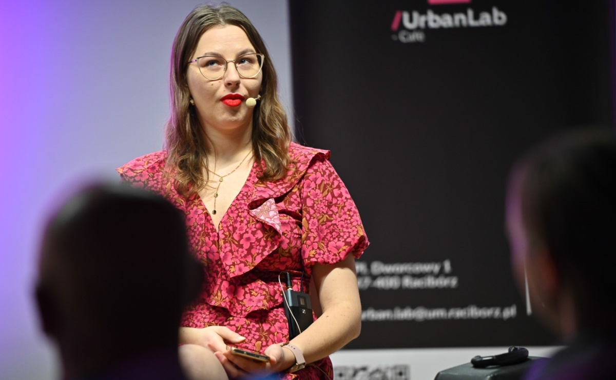 Spektakl Rodzina w Urban Labie. Premiera grupy teatralnej IRREALIS w Raciborzu - Serwis informacyjny z Raciborza - naszraciborz.pl